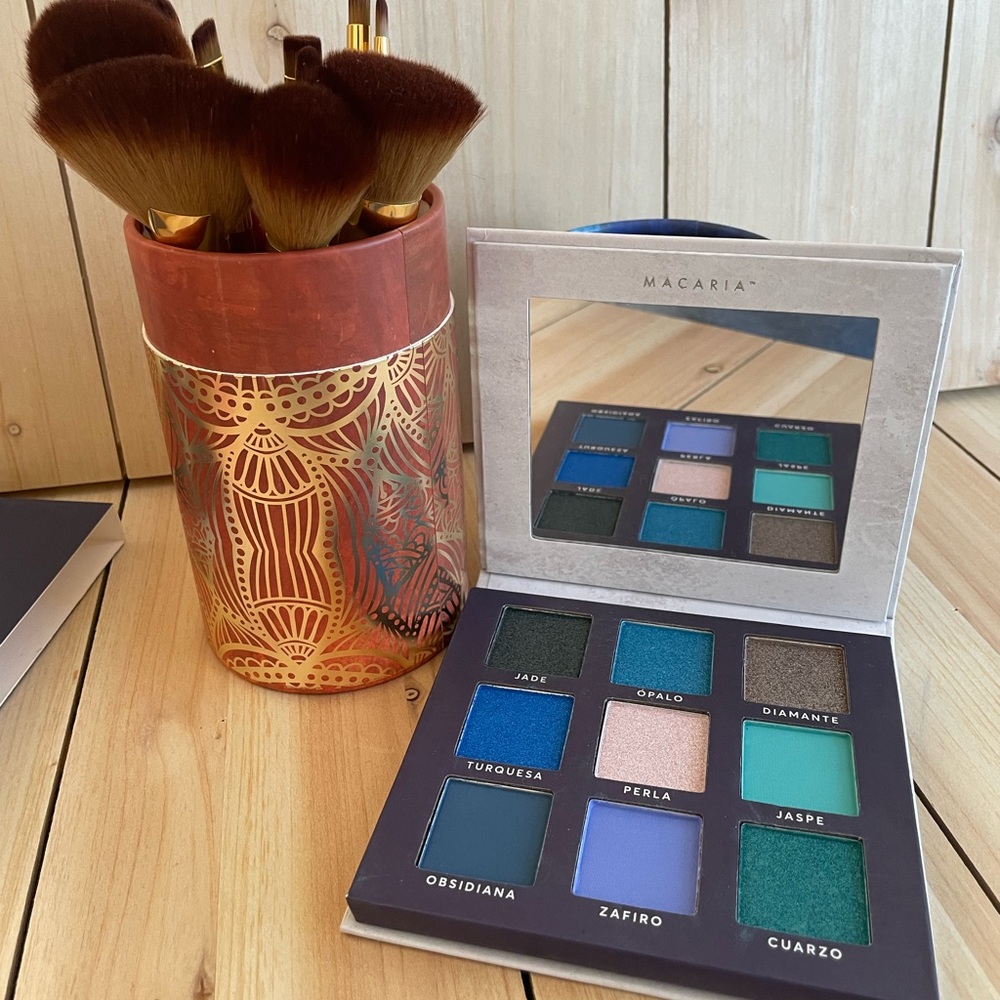 Mexican Desing Azulejo Makeup Set